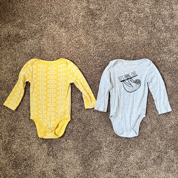 11-Piece 18-Month Bundle, Includes Onesies, PJs, Button-Down, Zip-Up Jacket - Picture 4 of 13